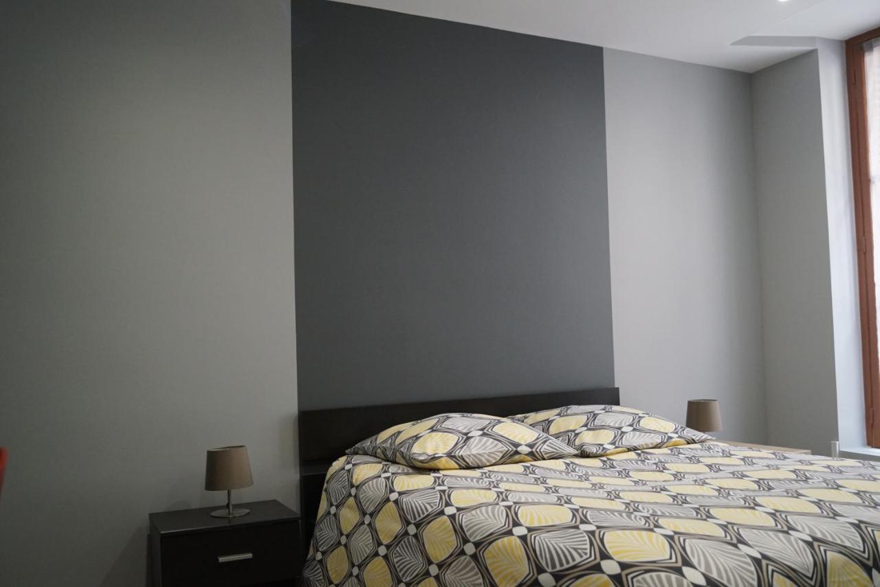 Appartement Au Coeur De วอนดูม ภายนอก รูปภาพ